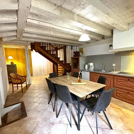 Holiday home Le Secret De St Cyprien Saint-Cyprien (Dordogne)