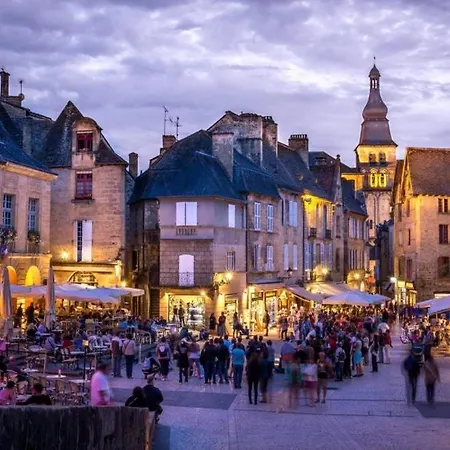 Le Secret De St Cyprien Holiday home *